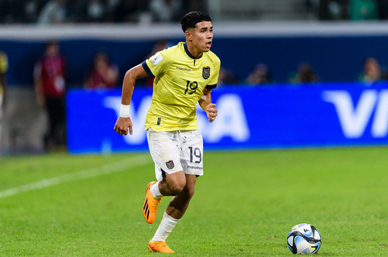 chelsea-gui-linh-danh-thue-sang-phap-tich-luy-kinh-nghiem